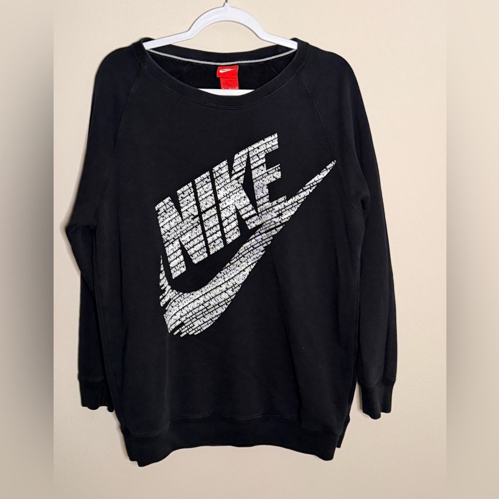 NIKE Black Mens/Unisex Long‎ Sleeve M Oversized Spell Out Swoosh Crew Sweatshirt